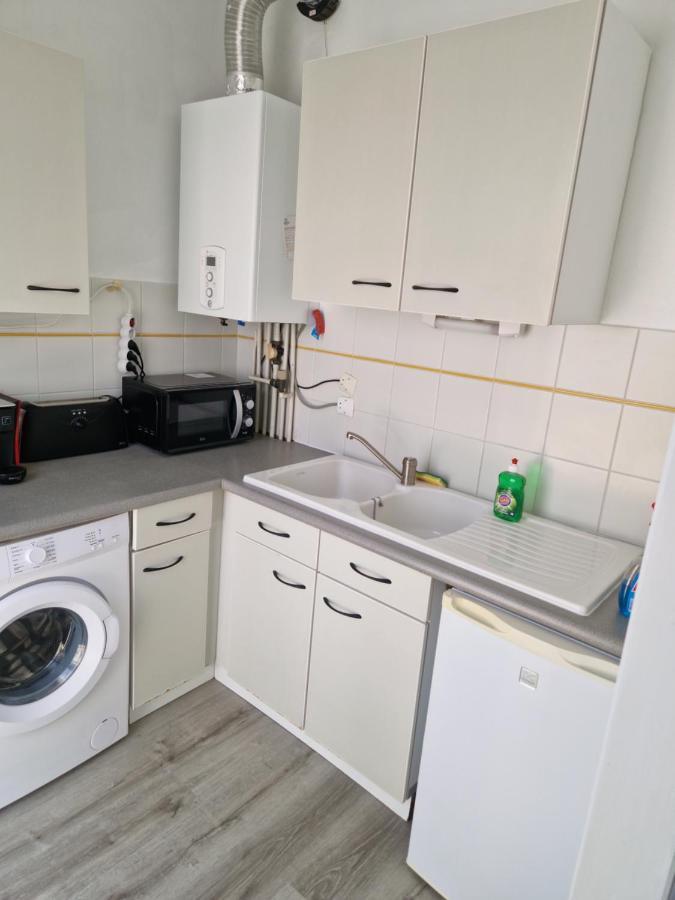 Apartment Meuble Et Renove
